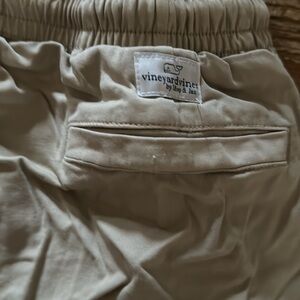 Vineyard vines shorts
